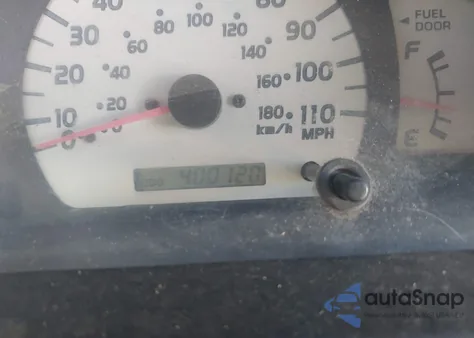 2003 Toyota Tacoma Xtracab z USA, uszkodzony, nr VIN 5TEWM72NX3Z195755